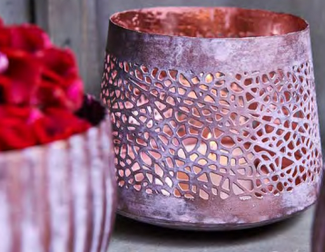 1513412391403008209.png 001.png