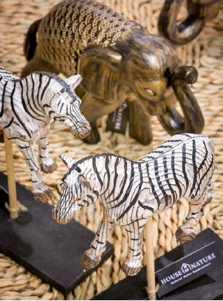 1533958985904070341.png 02.png